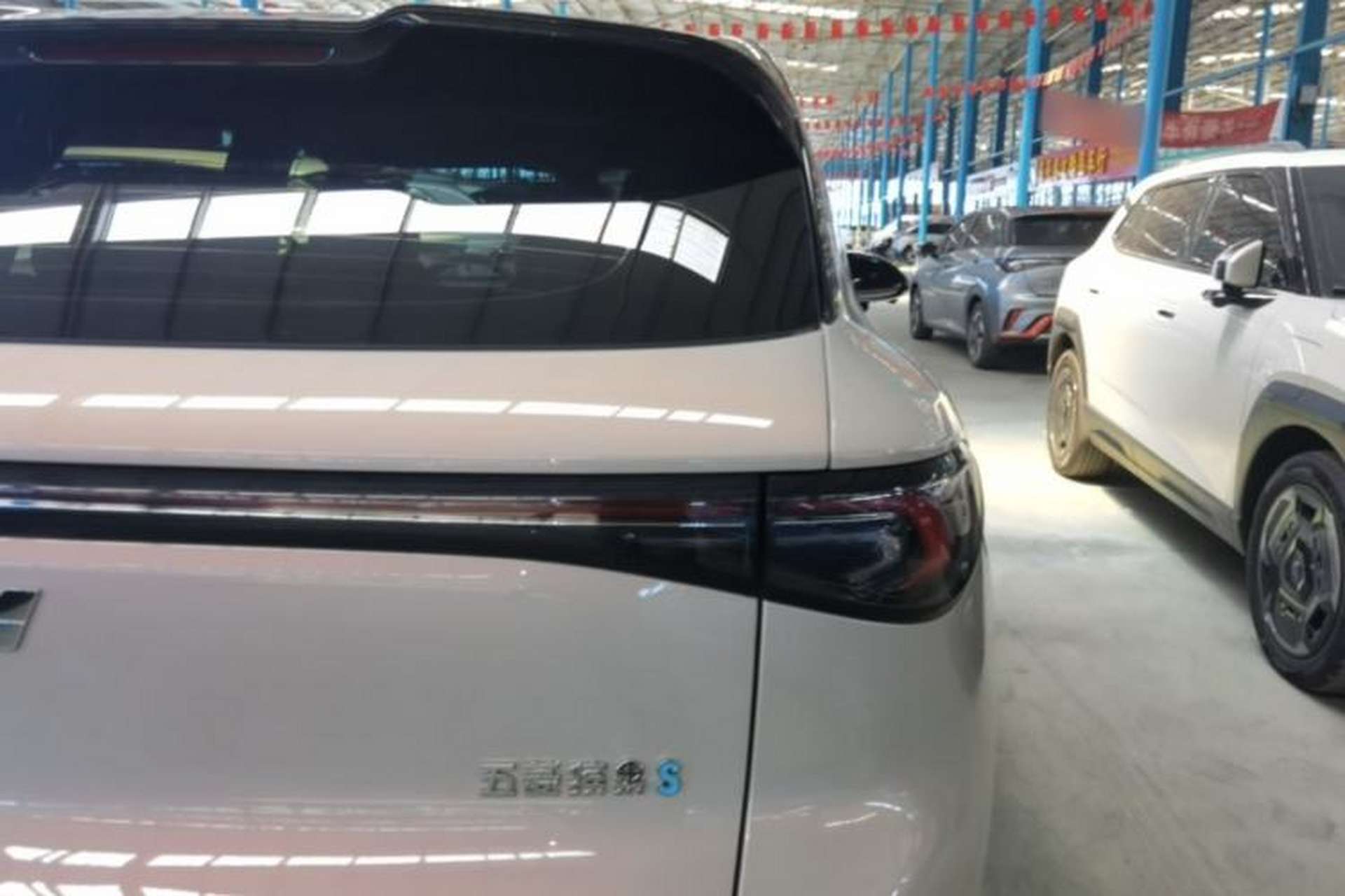 Used Wuling Bingo S 2025 Model 430km Flagship Edition Exterior 3