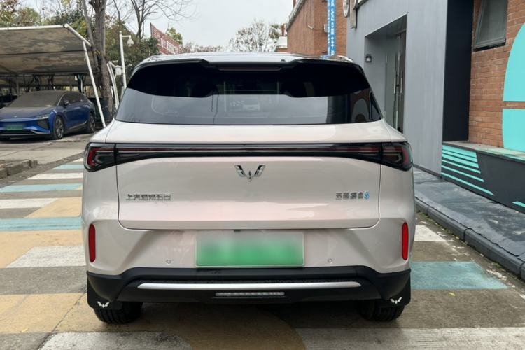 Used Wuling Bingo S 2025 Model 325km Deluxe Edition Exterior 3