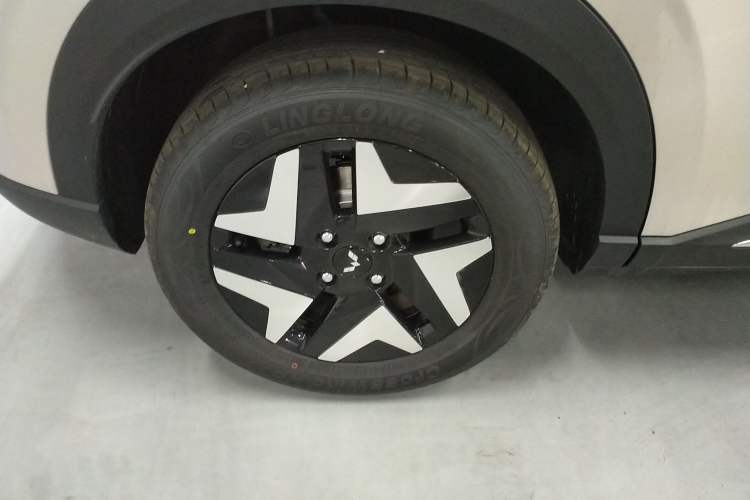 Used Wuling Bingo S 2025 Model 430km Flagship Edition Exterior 5