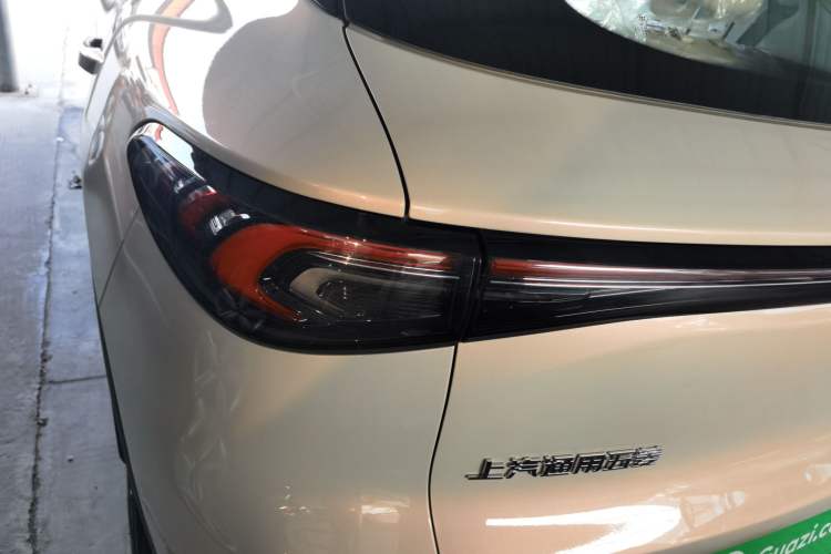 Used Wuling Bingo S 2025 Model 325km Deluxe Edition Exterior 9