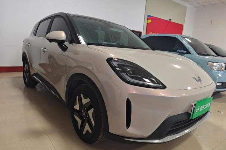 Used Wuling Bingo S 2025 Model 430km Flagship Edition Front Right 45 Deg