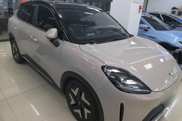 Used Wuling Bingo S 2025 Model 430km Flagship Edition Front Right 45 Deg