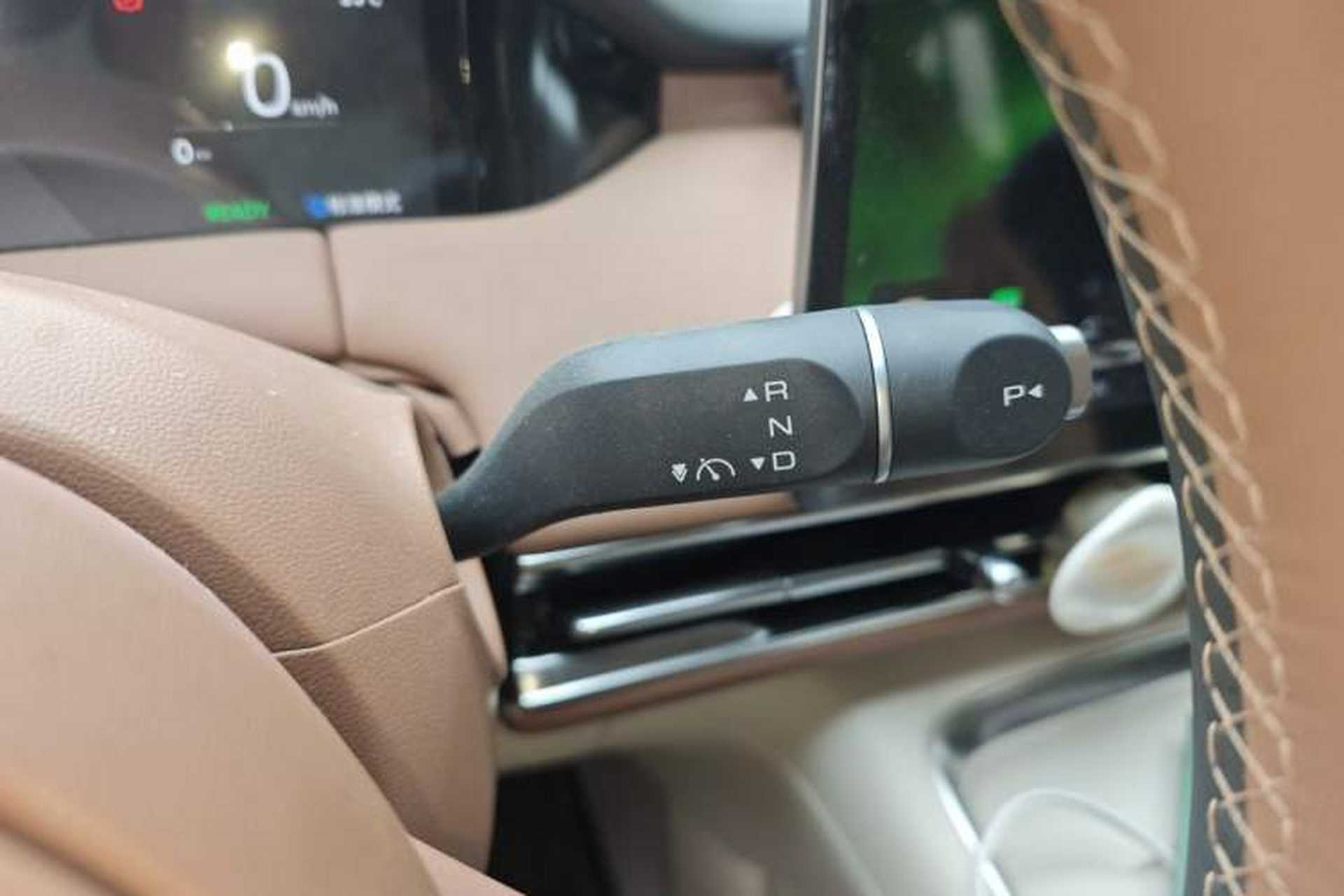Used Wuling Bingo S 2025 Model 430km Flagship Edition Gear Lever