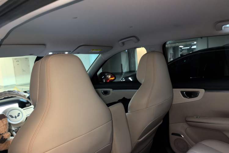 Used Wuling Bingo S 2025 Model 325km Flagship Edition Headliner