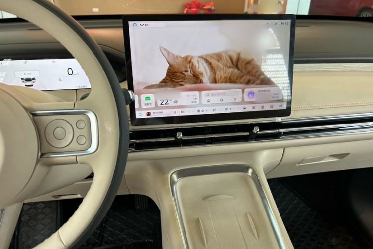 Used Wuling Bingo S 2025 Model 430km Flagship Edition Interior 3