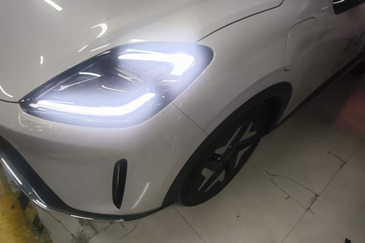 Used Wuling Bingo S 2025 Model 430km Flagship Edition Left Front Headlight