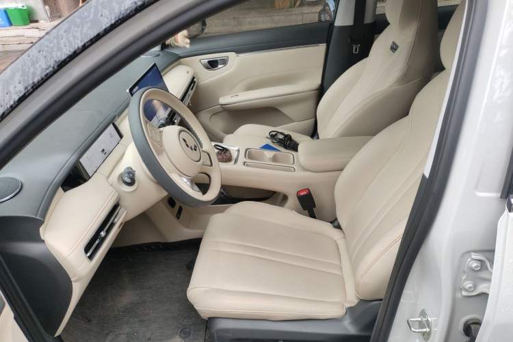 Used Wuling Bingo S 2025 Model 430km Flagship Edition Left Front Seat