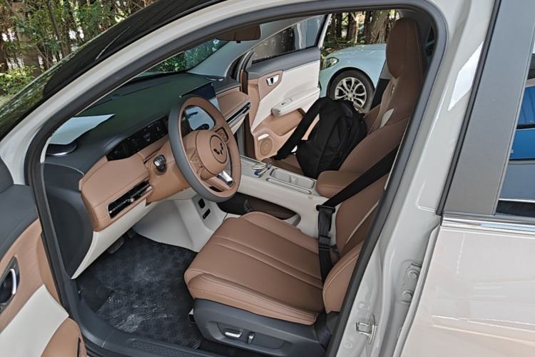 Used Wuling Bingo S 2025 Model 430km Flagship Edition Left Front Seat