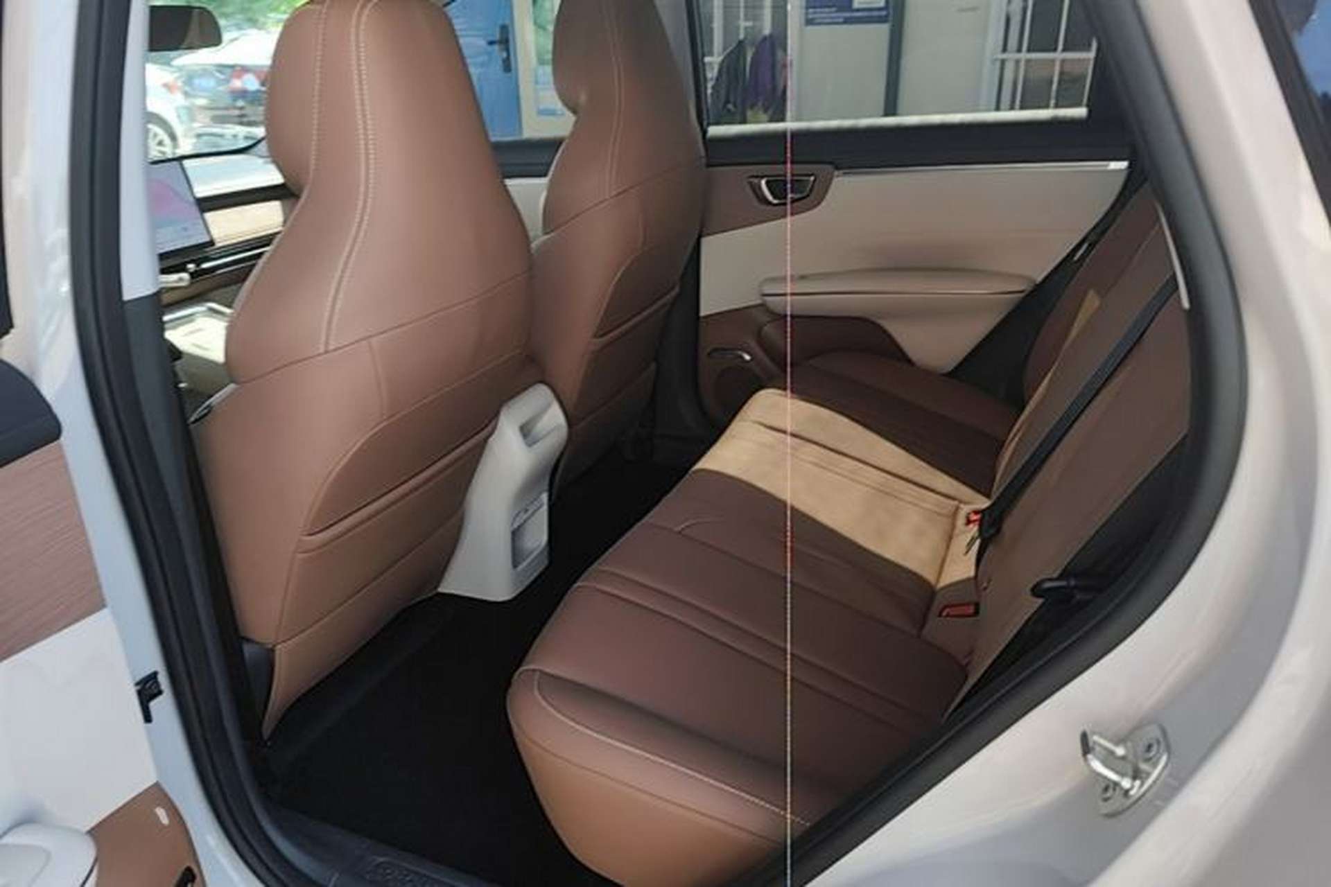 Used Wuling Bingo S 2025 Model 430km Deluxe Edition Left Rear Seat