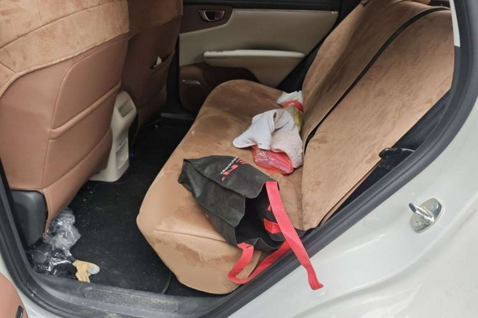 Used Wuling Bingo S 2025 Model 430km Flagship Edition Left Rear Seat