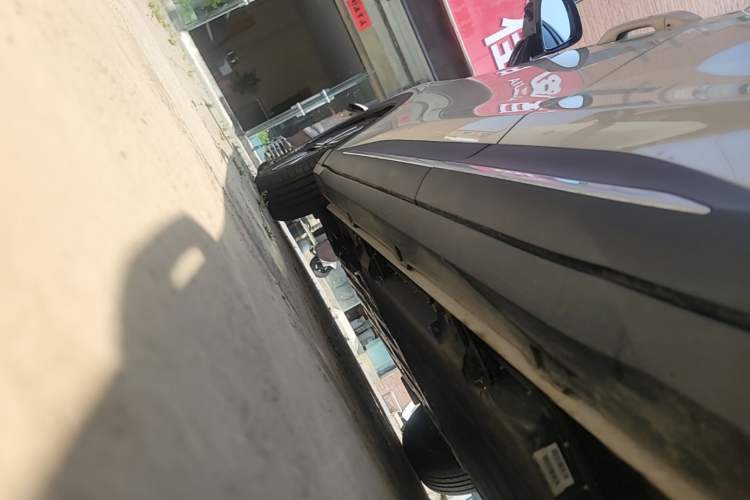 Used Wuling Bingo S 2025 Model 325km Deluxe Edition Left Side Sill