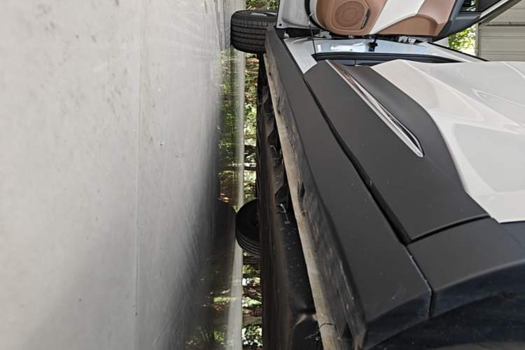 Used Wuling Bingo S 2025 Model 430km Flagship Edition Left Side Sill