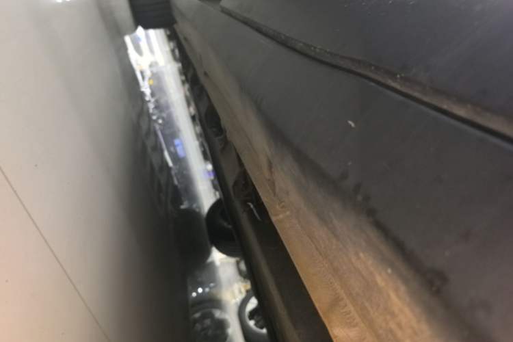 Used Wuling Bingo S 2025 Model 430km Flagship Edition Left Side Sill