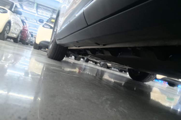 Used Wuling Bingo S 2025 Model 430km Flagship Edition Left Side Sill
