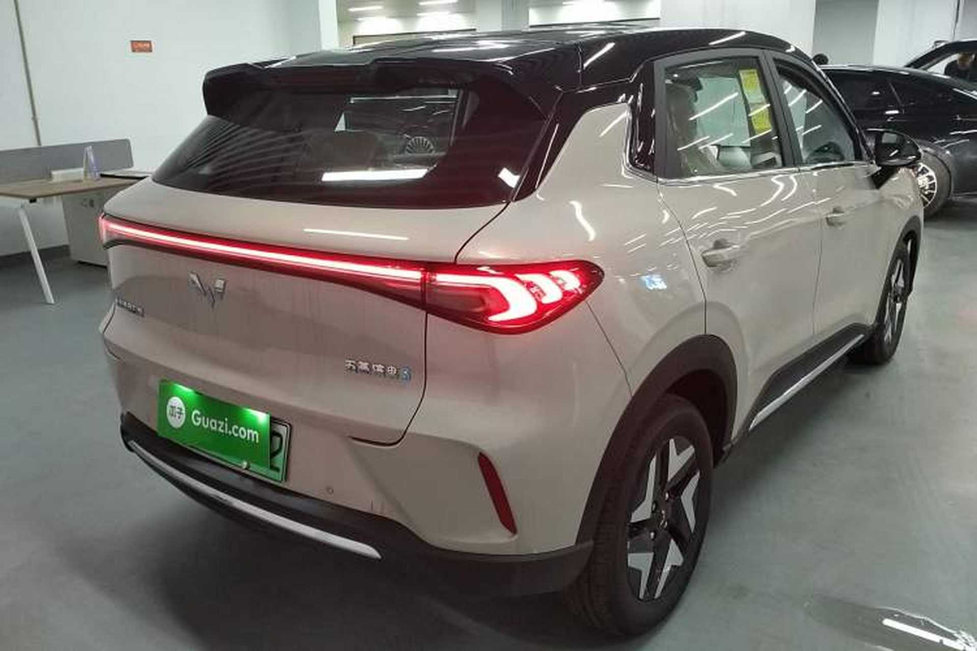 Used Wuling Bingo S 2025 Model 430km Flagship Edition Rear Right 45 Deg