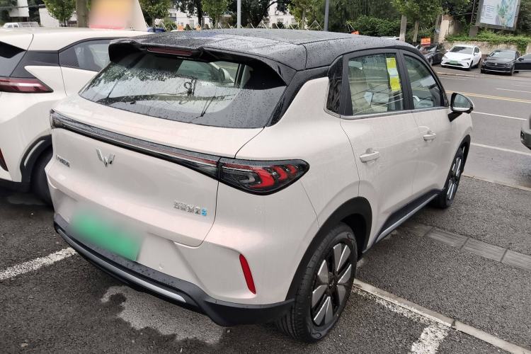 Used Wuling Bingo S 2025 Model 325km Deluxe Edition Rear Right 45 Deg
