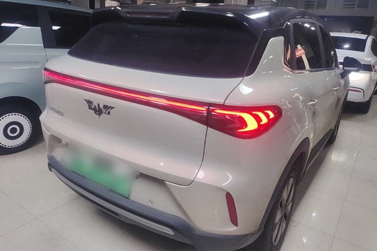 Used Wuling Bingo S 2025 Model 325km Deluxe Edition Rear Right 45 Deg