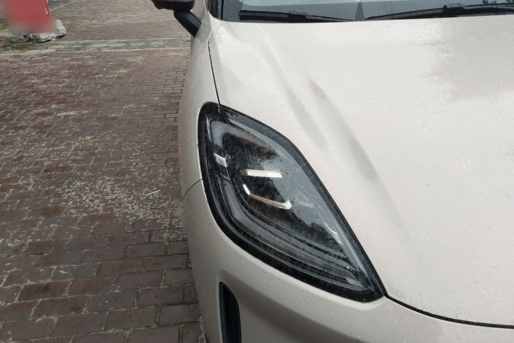 Used Wuling Bingo S 2025 Model 430km Flagship Edition Right Front Headlight