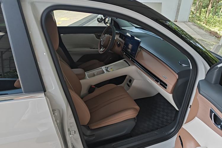 Used Wuling Bingo S 2025 Model 430km Flagship Edition Right Front Seat
