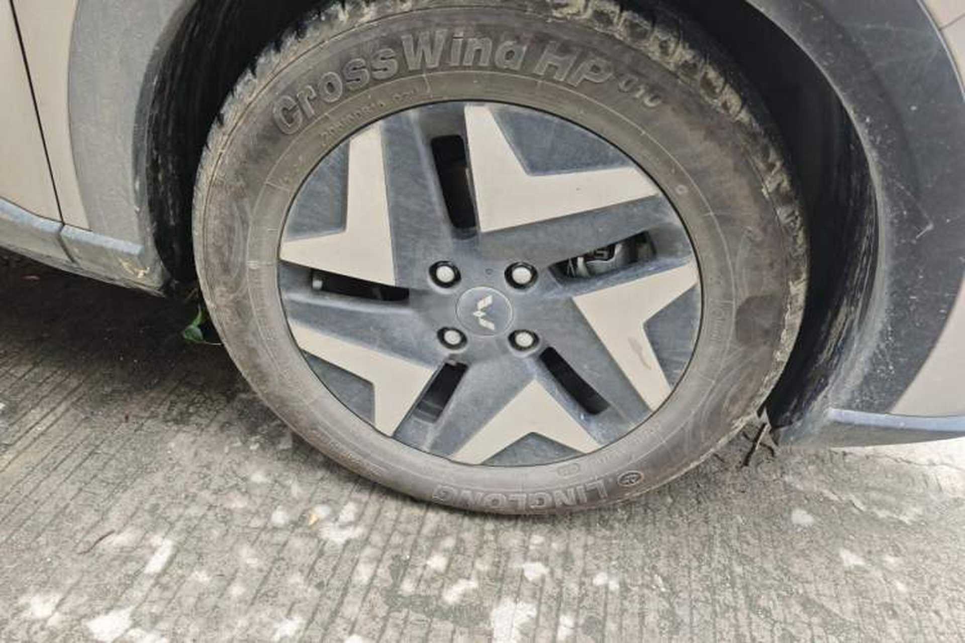Used Wuling Bingo S 2025 Model 430km Flagship Edition Right Front Wheel Hub