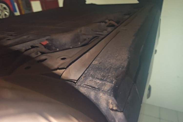 Used Wuling Bingo S 2025 Model 430km Flagship Edition Right Side Sill