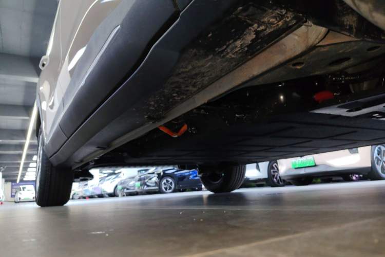 Used Wuling Bingo S 2025 Model 325km Deluxe Edition Right Side Sill