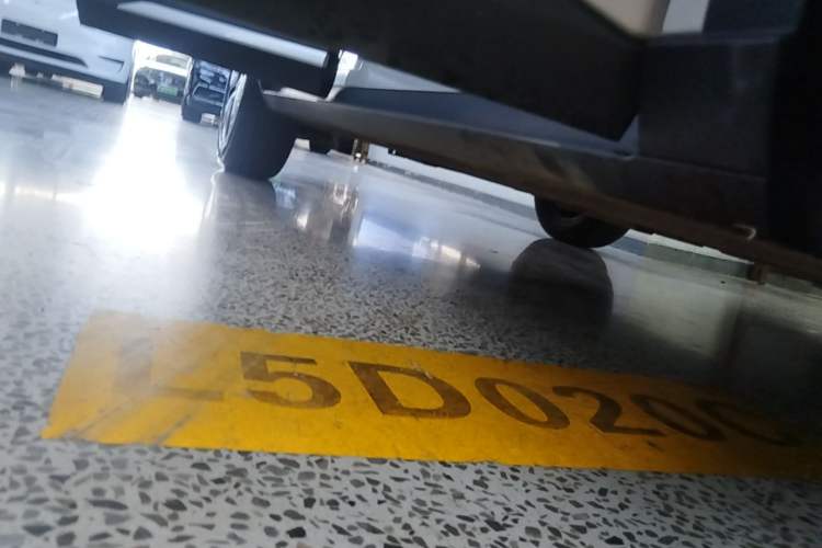 Used Wuling Bingo S 2025 Model 325km Deluxe Edition Right Side Sill