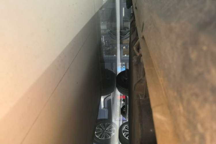Used Wuling Bingo S 2025 Model 430km Flagship Edition Right Side Sill