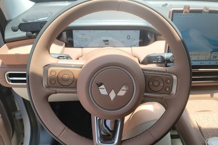 Used Wuling Bingo S 2025 Model 325km Deluxe Edition Steering Wheel