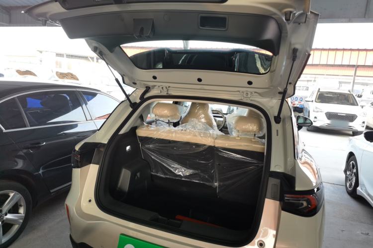 Used Wuling Bingo S 2025 Model 325km Deluxe Edition Trunk