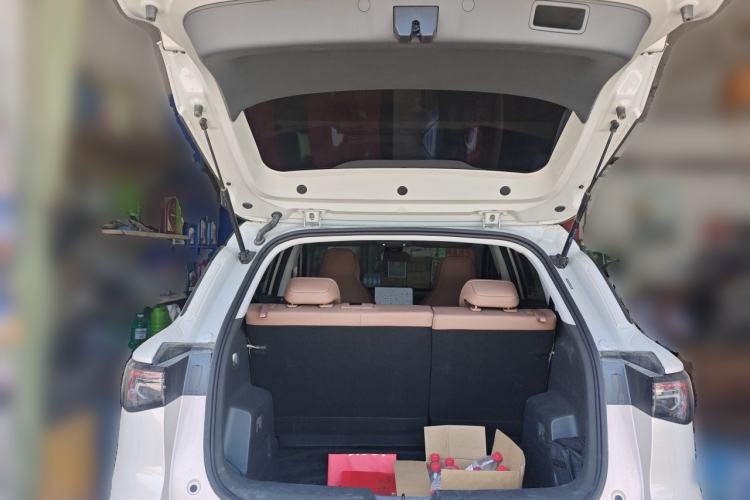 Used Wuling Bingo S 2025 Model 325km Deluxe Edition Trunk