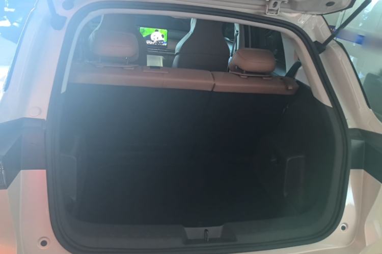 Used Wuling Bingo S 2025 Model 430km Flagship Edition Trunk