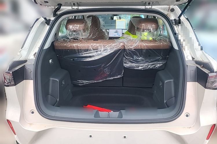 Used Wuling Bingo S 2025 Model 325km Flagship Edition Trunk