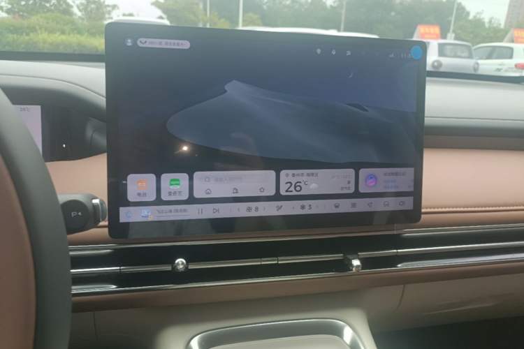 Used Wuling Bingo S 2025 Model 325km Deluxe Edition Audio And AC Panel