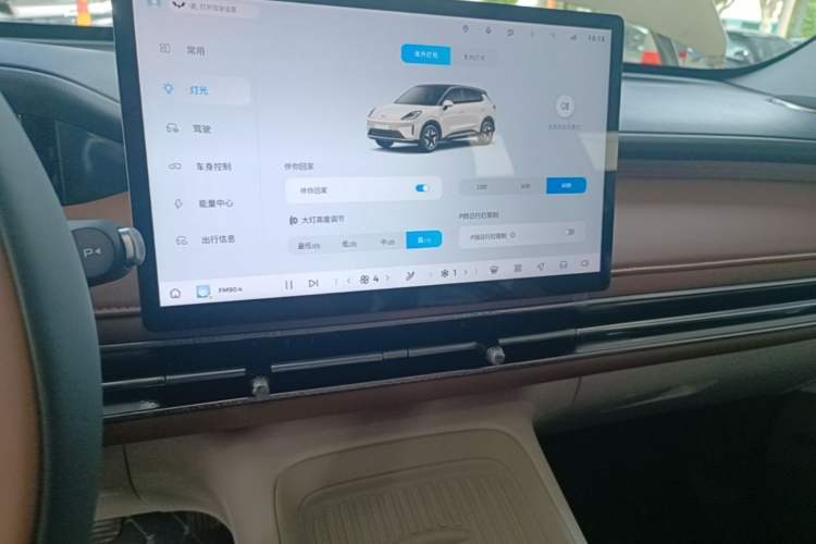 Used Wuling Bingo S 2025 Model 325km Deluxe Edition Audio And AC Panel