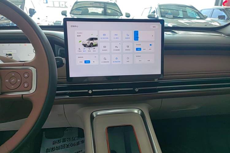 Used Wuling Bingo S 2025 Model 430km Flagship Edition Audio And AC Panel
