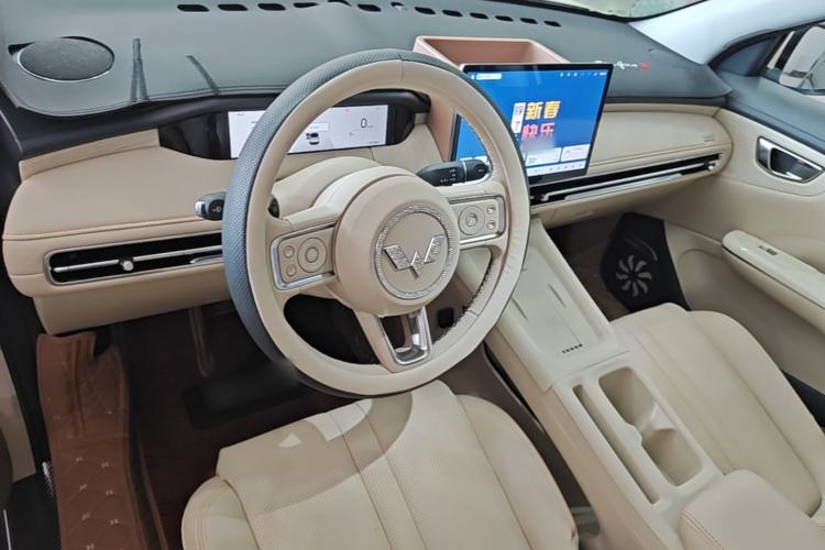 Used Wuling Bingo S 2025 Model 325km Flagship Edition Center Console