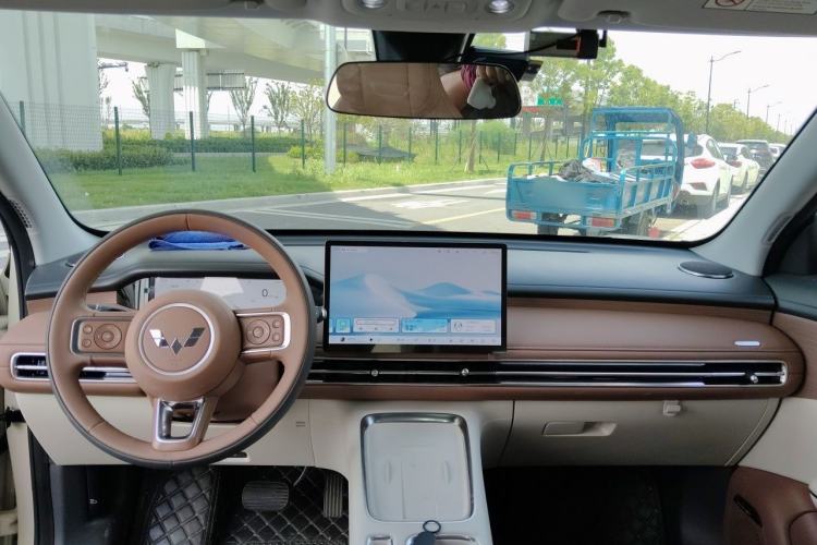 Used Wuling Bingo S 2025 Model 430km Flagship Edition Center Console