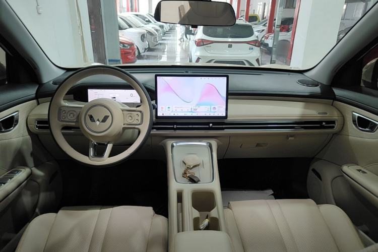 Used Wuling Bingo S 2025 Model 430km Flagship Edition Center Console