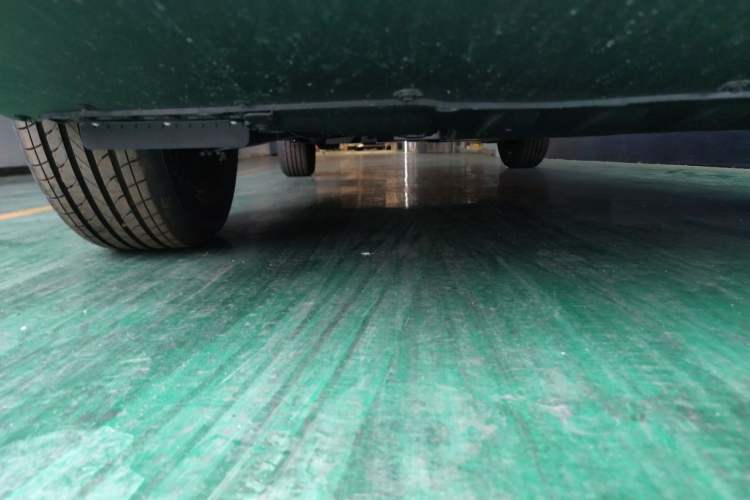 Used Wuling Bingo S 2025 Model 325km Deluxe Edition Chassis Front Right