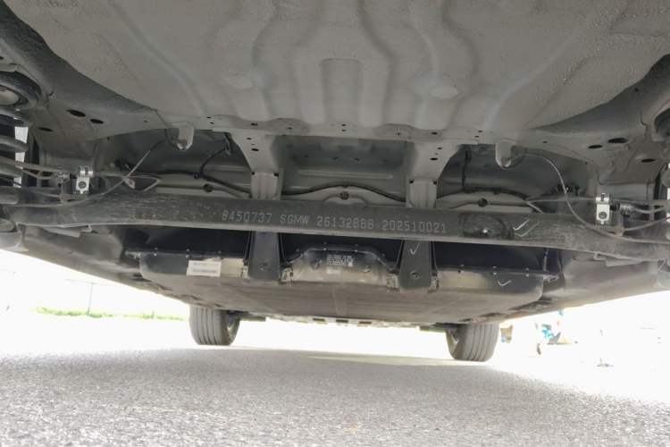 Used Wuling Bingo S 2025 Model 430km Flagship Edition Chassis Rear