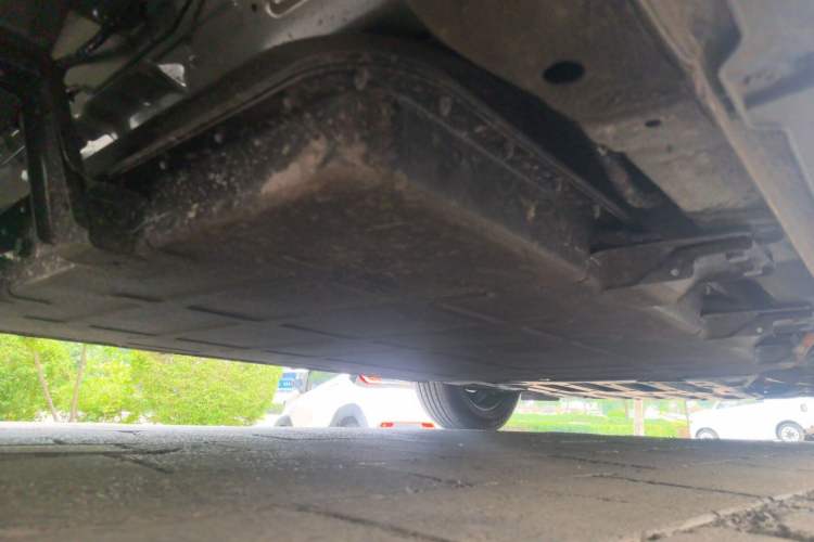 Used Wuling Bingo S 2025 Model 430km Deluxe Edition Chassis Rear Right