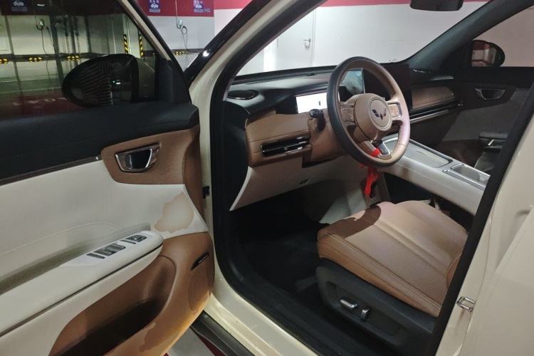 Used Wuling Bingo S 2025 Model 430km Flagship Edition Driver Seat