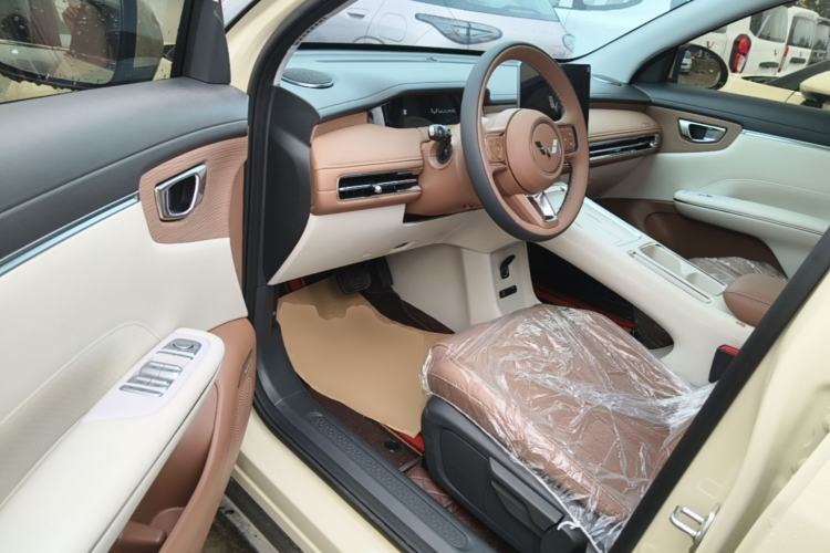 Used Wuling Bingo S 2025 Model 325km Deluxe Edition Driver Seat
