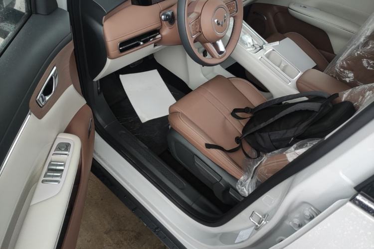 Used Wuling Bingo S 2025 Model 430km Deluxe Edition Driver Seat