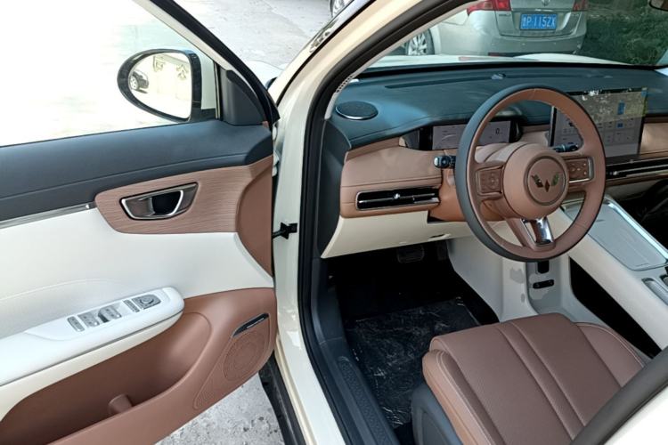 Used Wuling Bingo S 2025 Model 325km Deluxe Edition Driver Seat