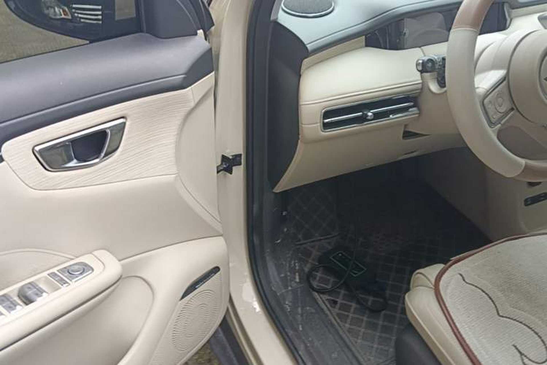 Used Wuling Bingo S 2025 Model 325km Flagship Edition Driver Seat