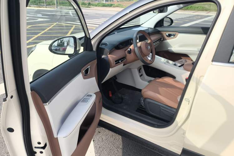 Used Wuling Bingo S 2025 Model 325km Deluxe Edition Driver Seat