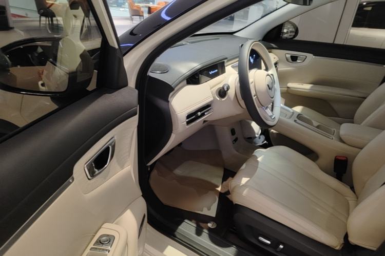 Used Wuling Bingo S 2025 Model 430km Flagship Edition Driver Seat