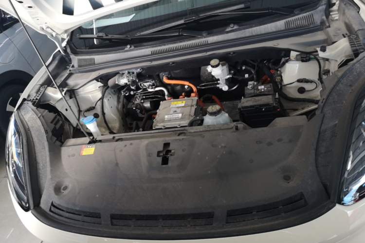 Used Wuling Bingo S 2025 Model 430km Deluxe Edition Engine Bay